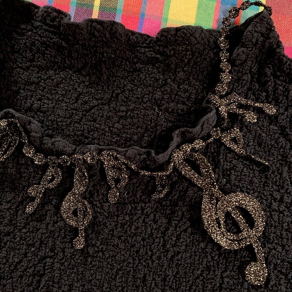 Black Issey Miyake Me Music Note top. - Picture 3 of 5